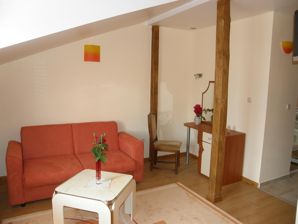 Emona Guest House Nessebar Quarto foto