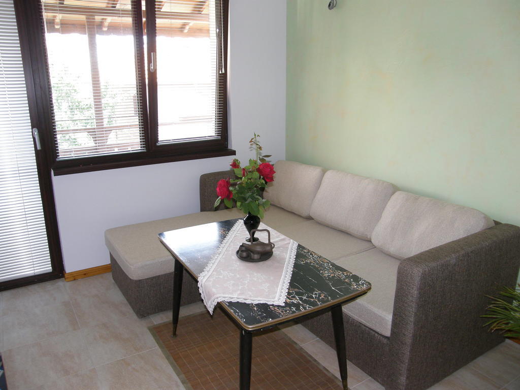 Emona Guest House Nessebar Quarto foto